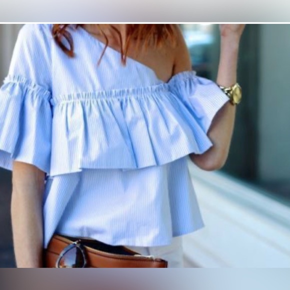Clearance!Zara Asymmetric Striped off shoulders Top - Picture 3 of 4